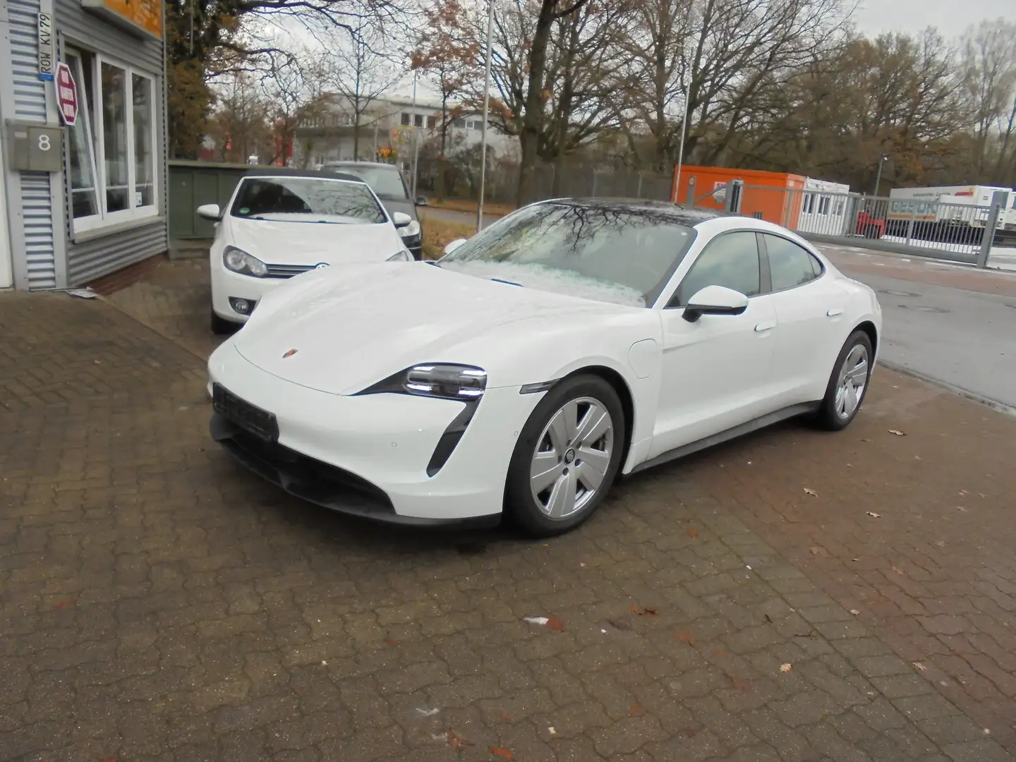 Porsche Taycan Basis Panoramadach Kamera Leder Blanc - 1