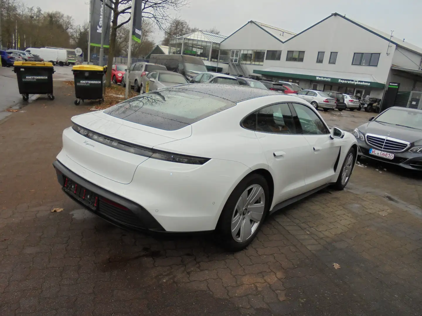 Porsche Taycan Basis Panoramadach Kamera Leder Blanc - 2