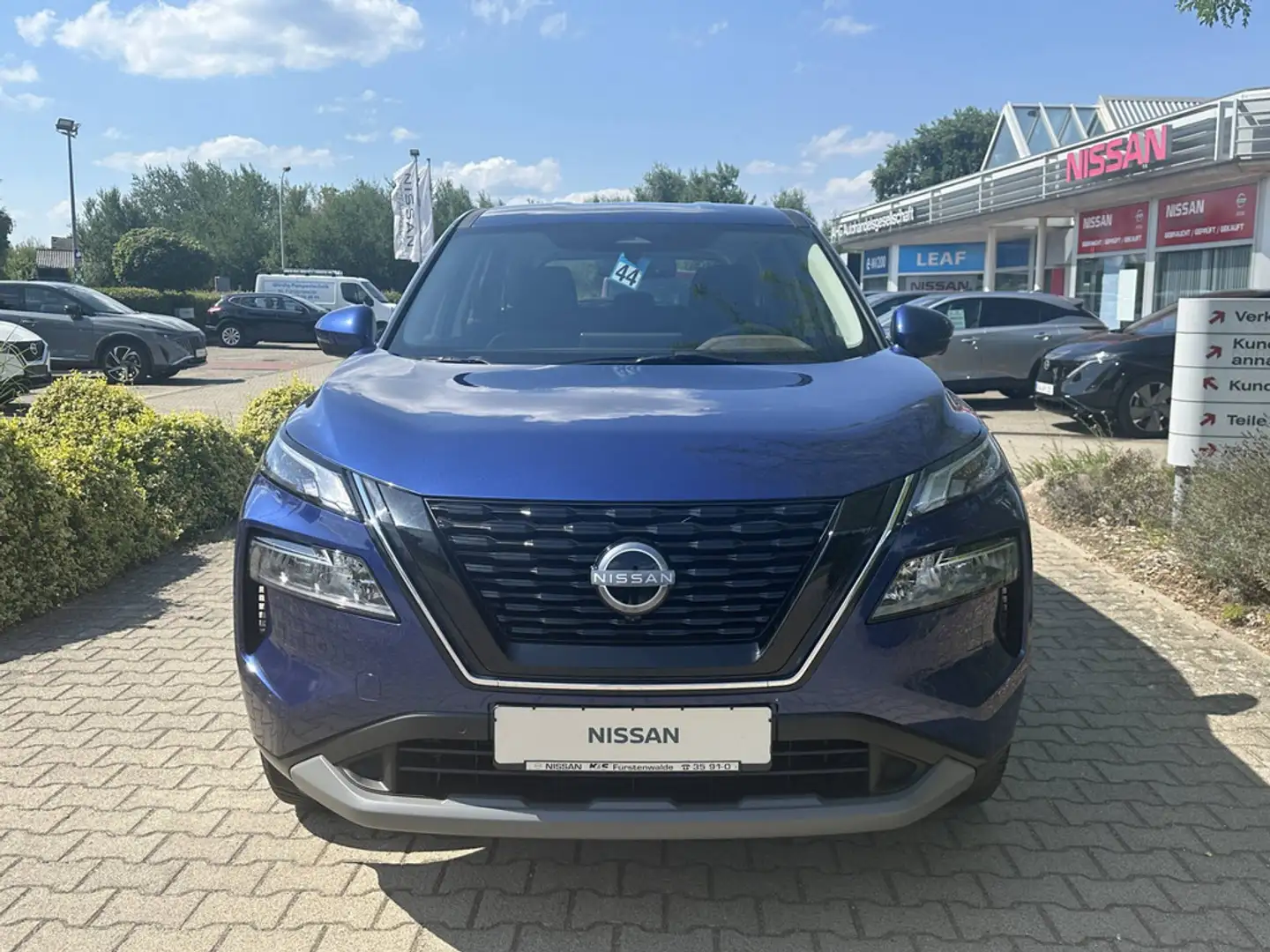Nissan X-Trail 1.5 VC-T e-4ORCE 213 PS 4x4 Acenta 5 Sitze Familie NC Bleu - 2