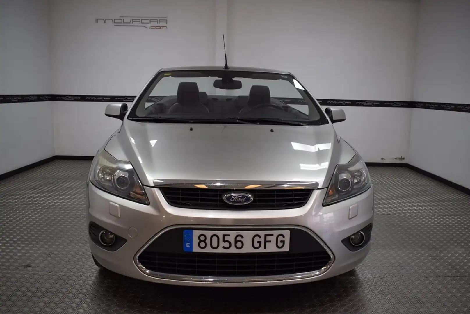 Ford Focus C.C. 2.0 Titanium Beige - 2