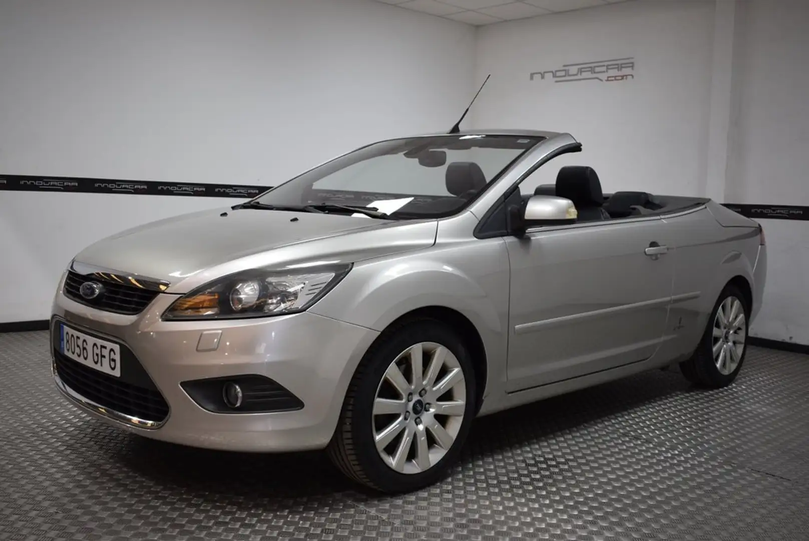 Ford Focus C.C. 2.0 Titanium Beige - 1