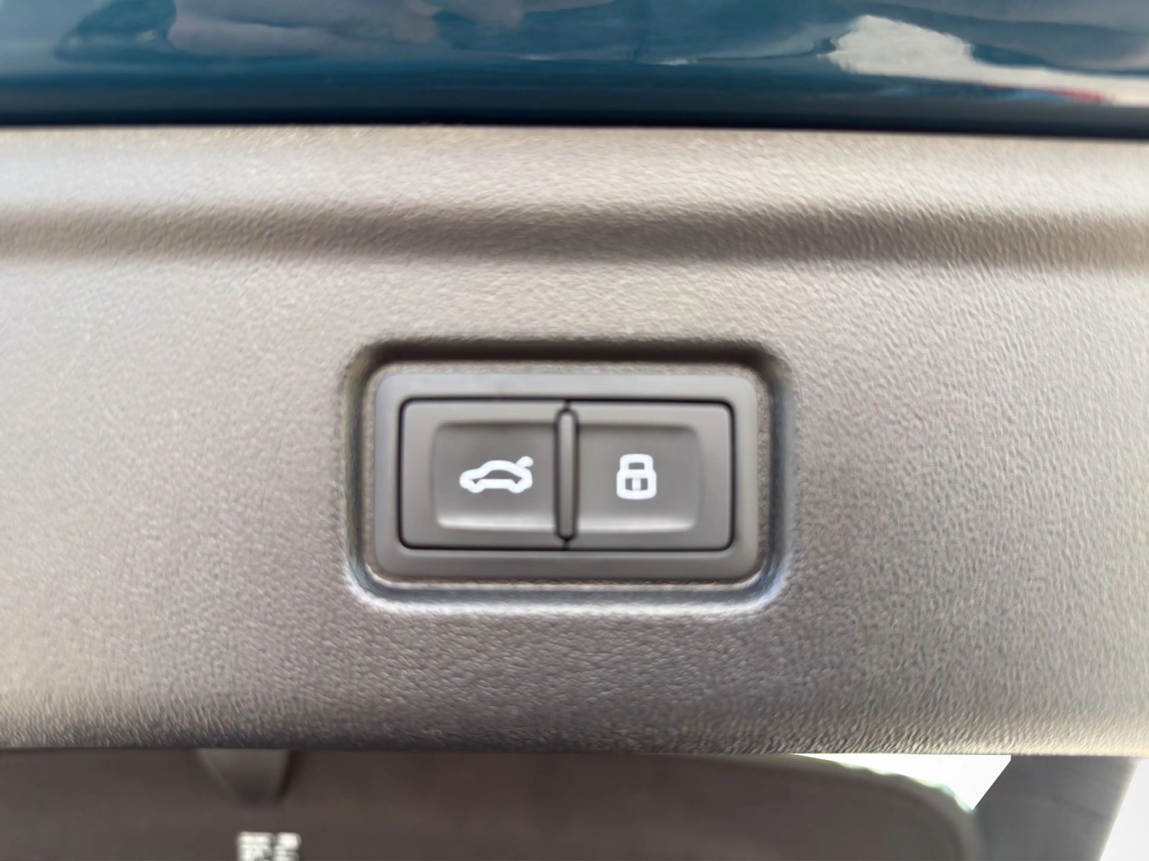 Audi A6 e-tron performance advanced*0,25%*M — photo 12