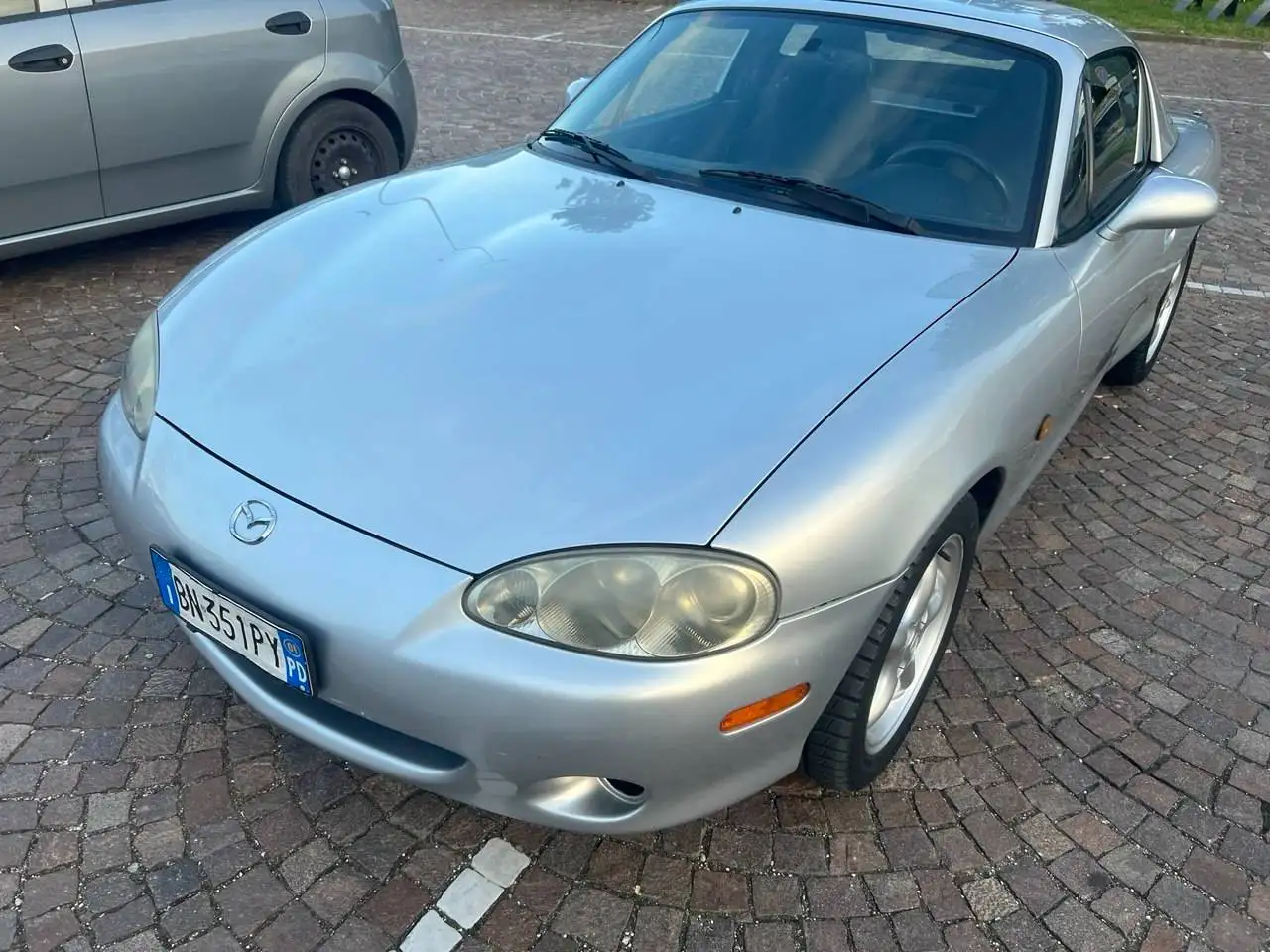 Mazda MX-5 II 1998 1.8 Mid 146cv, foto 1