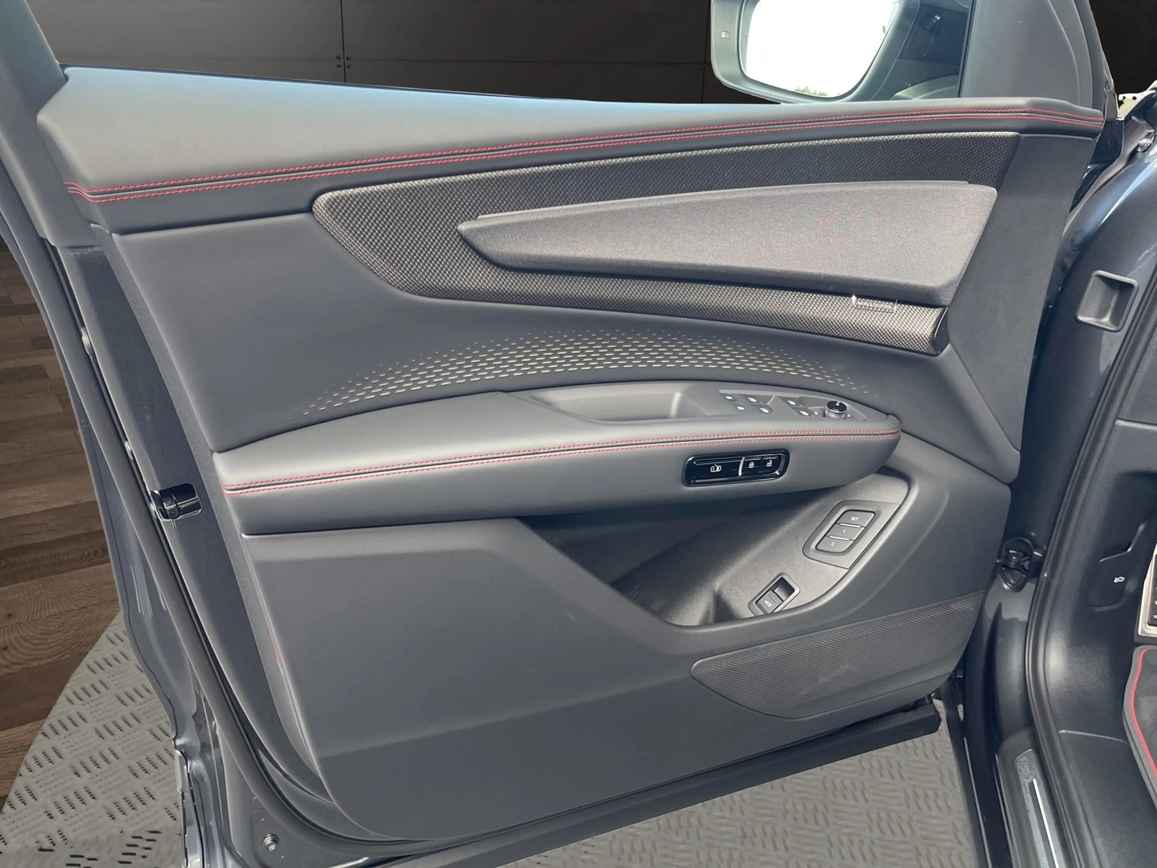 Audi Q7 TDI quattro Tiptronic — photo 12
