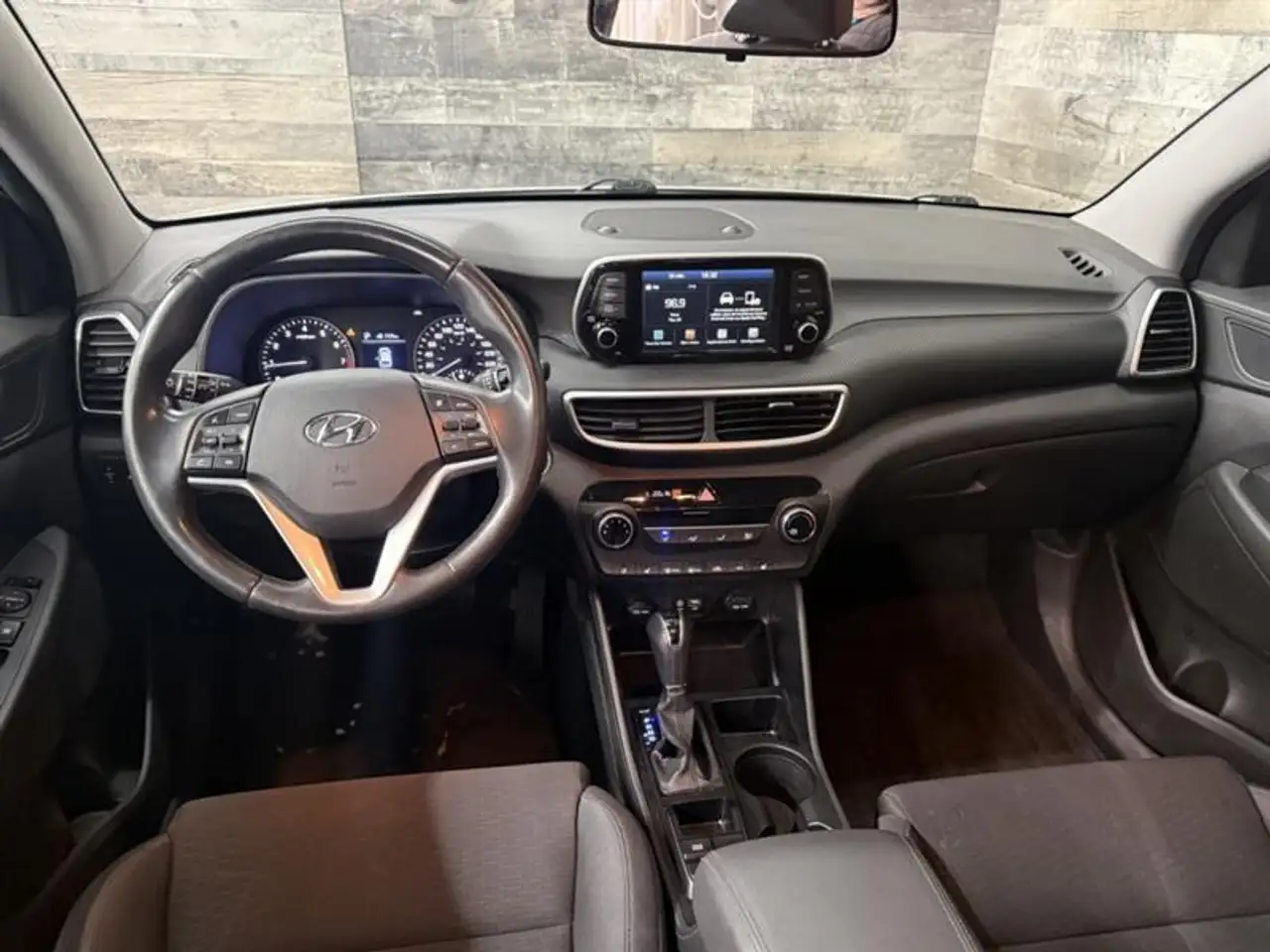 Hyundai TUCSON снимка Hyundai TUCSON