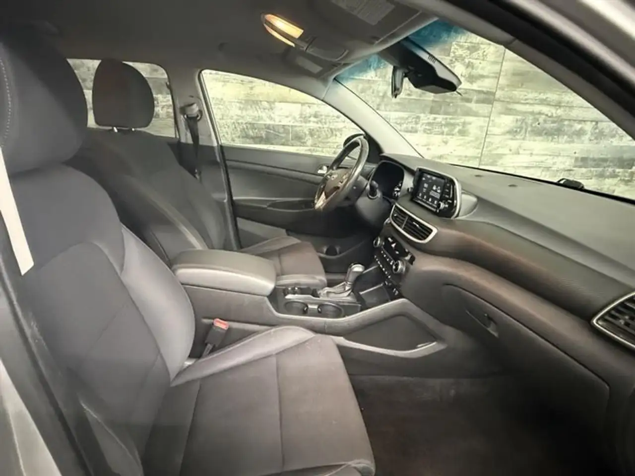 Hyundai TUCSON снимка Hyundai TUCSON