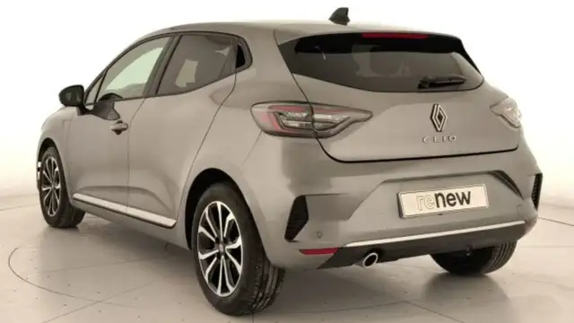 Renault Clio view 6