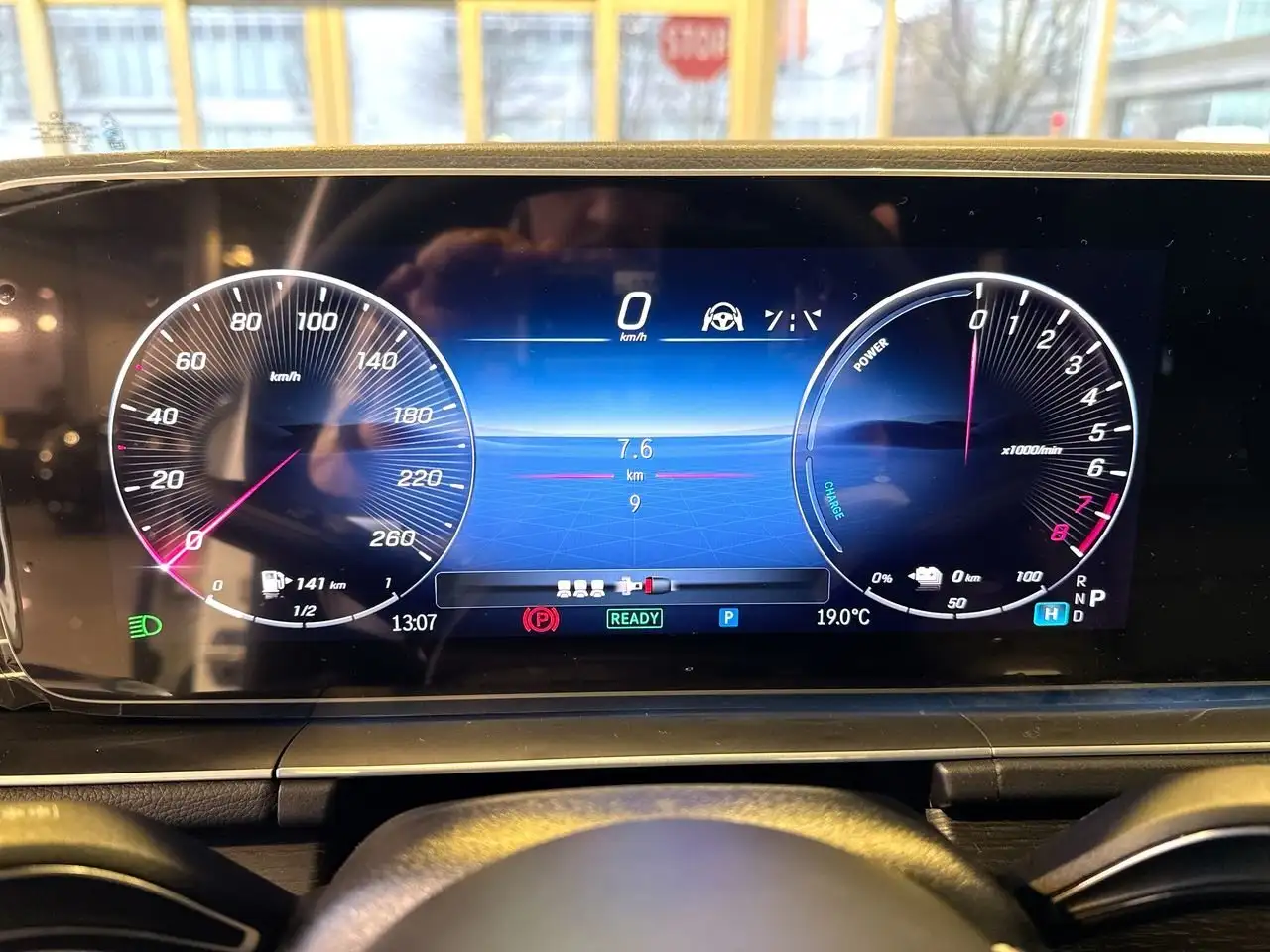 Mercedes-Benz GLE снимка Mercedes-Benz GLE