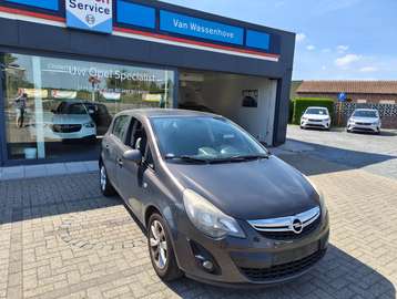 Corsa 1.2i Enjoy 63kw/85pk slechts 109080 km