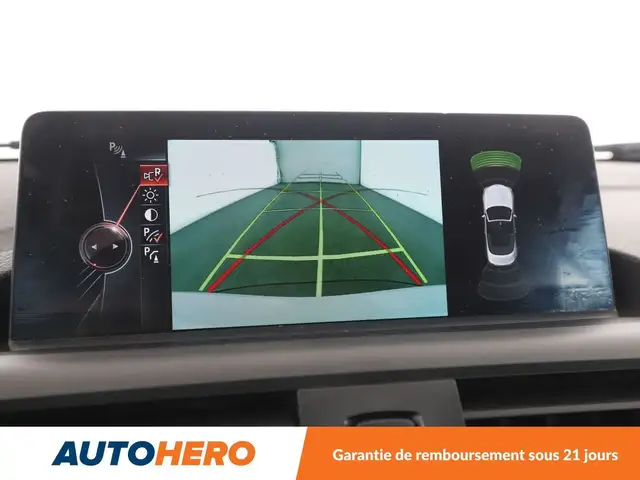 BMW 2 Series view 26
