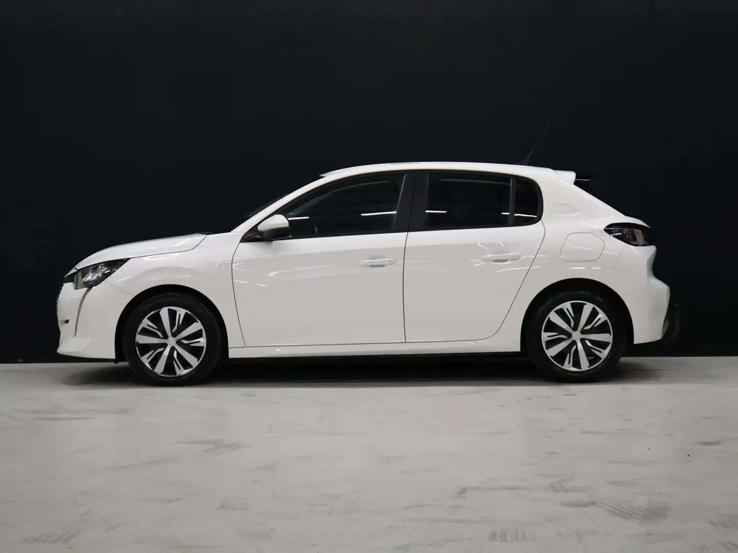 Peugeot 208 1.2 PureTech Active [TREKHAAK, APPLE CARPLAY, ANDR Wit - 2