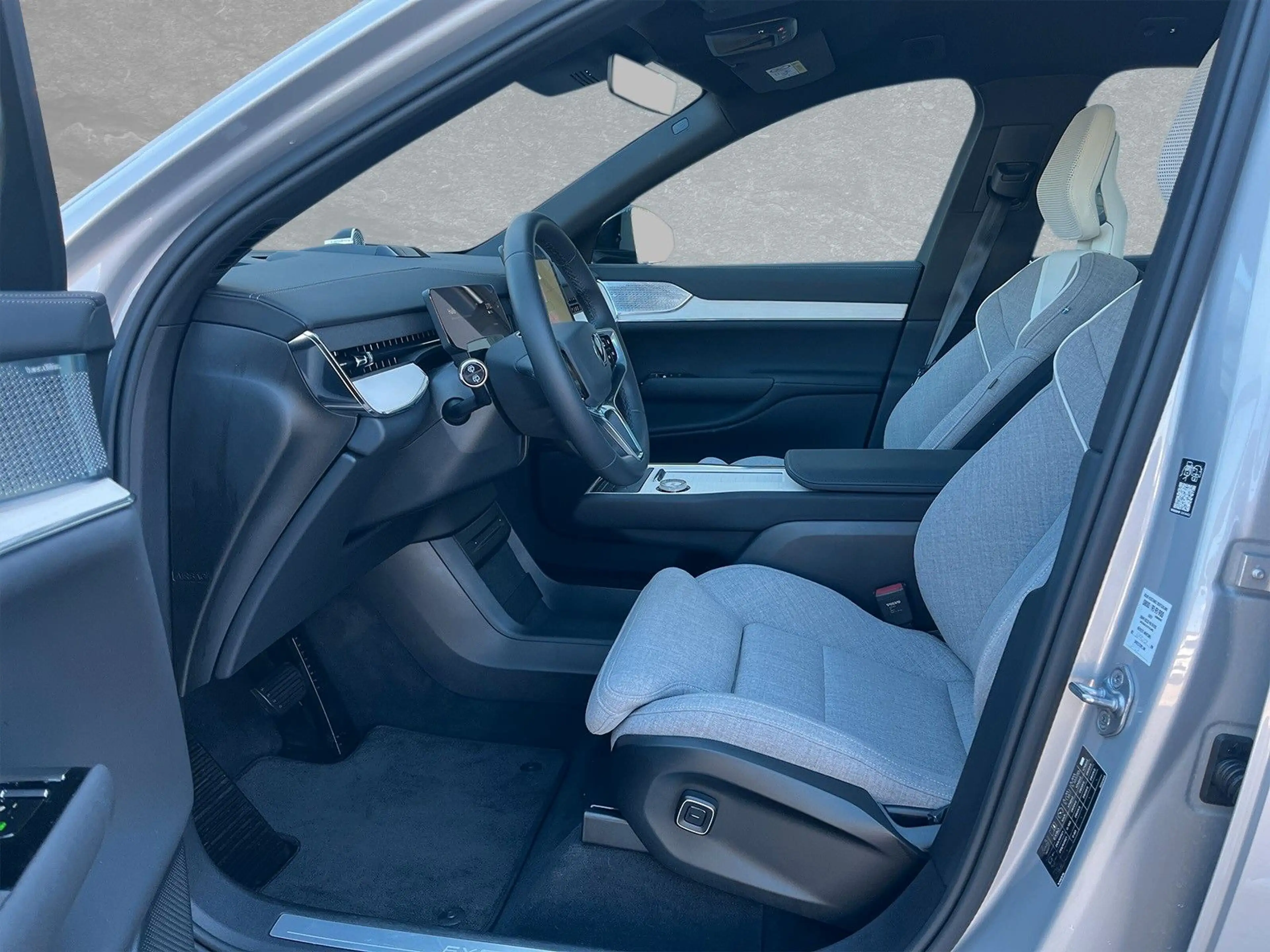Volvo EX90 Ultra Twin Motor Performance AWD 7-Sitzer — photo 3