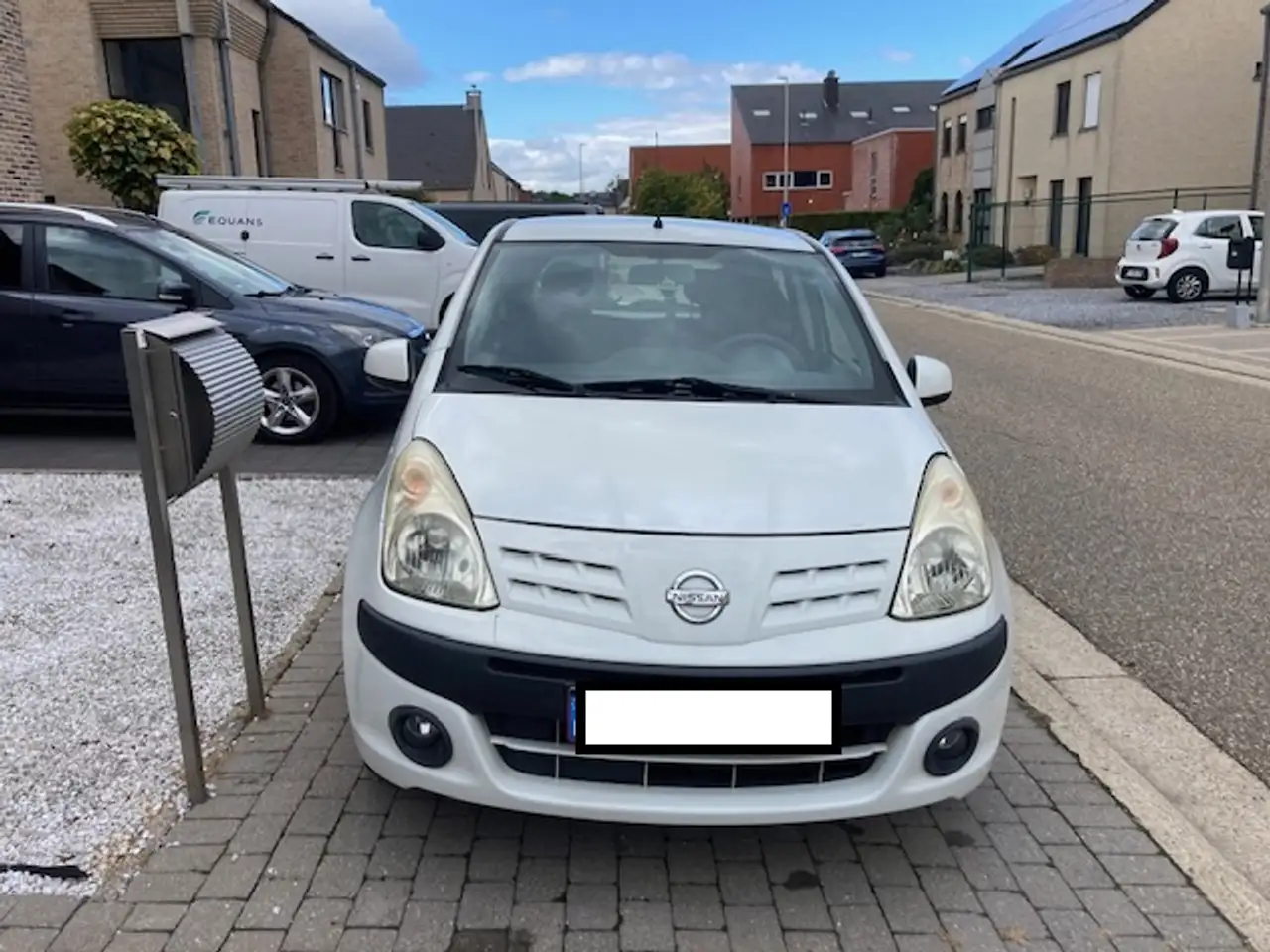 Nissan Pixo