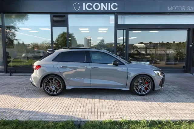 Audi RS3 view 4