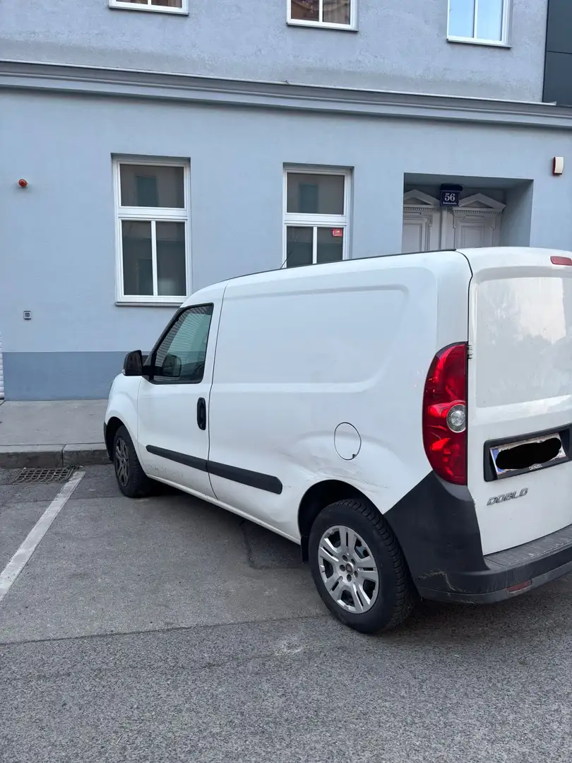 Fiat Doblo Basis 1,3 MultiJet Start&Stop 95 ECO Weiß - 2