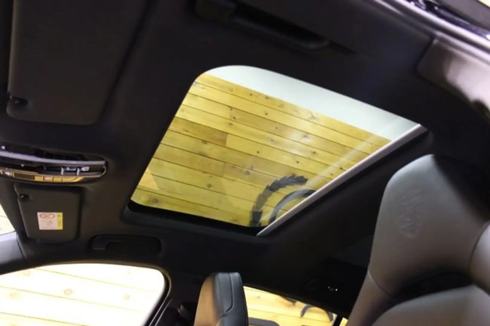 Porsche Panamera 4 E-Hybrid Aut. Schwarz - 2