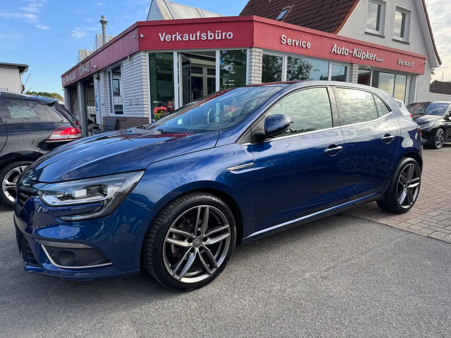 Renault Megane IV Lim. BOSE-Edition Head Up Navi LED Blau - 2