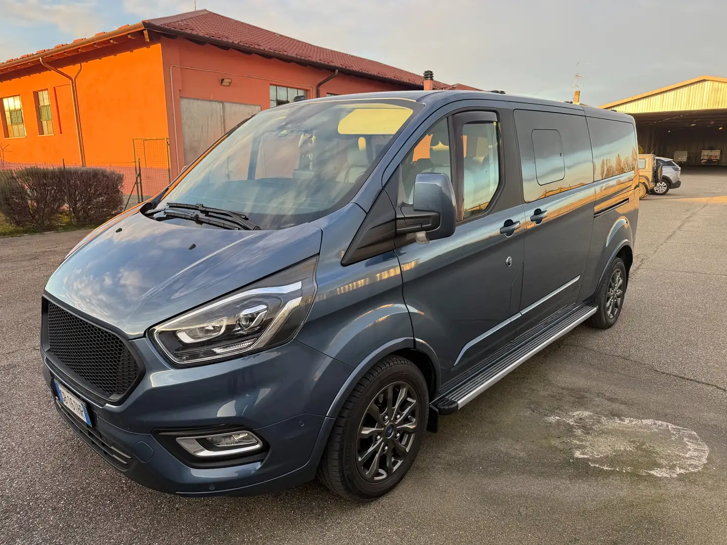 Ford Tourneo Custom TITANIUM X Blu/Azzurro - 1