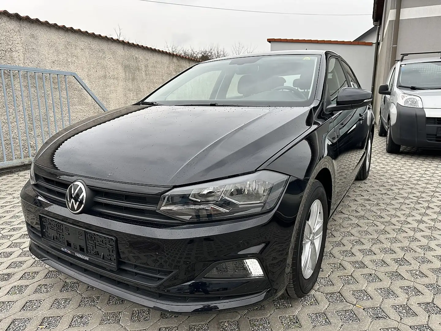 Volkswagen Polo 1,0 Schwarz - 1