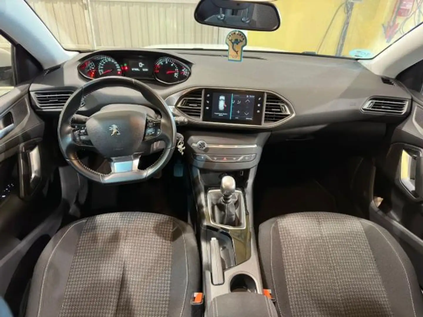 Peugeot 308 SW 1.5BlueHDi S&S Business Line 130 Blanco - 2