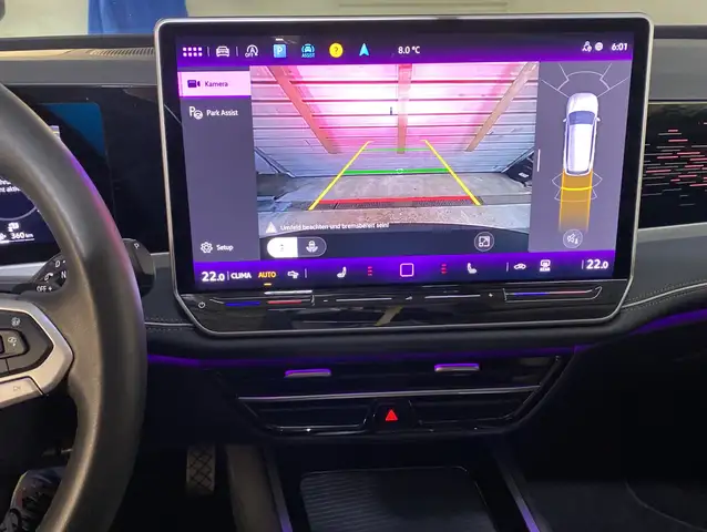 Volkswagen Passat view 9