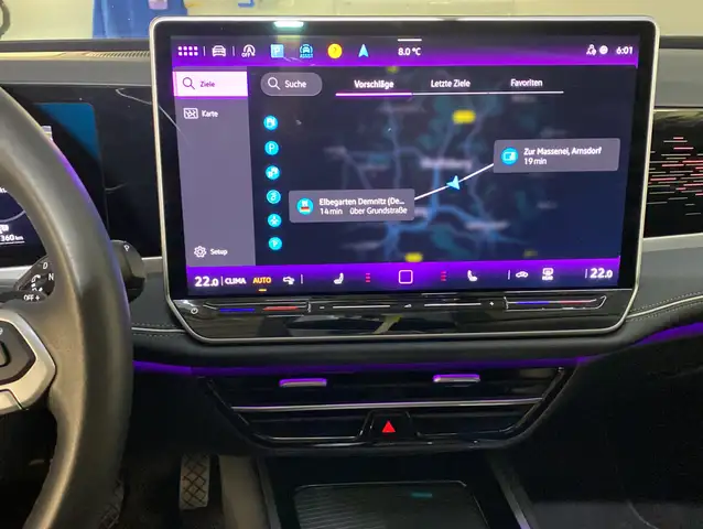 Volkswagen Passat view 8