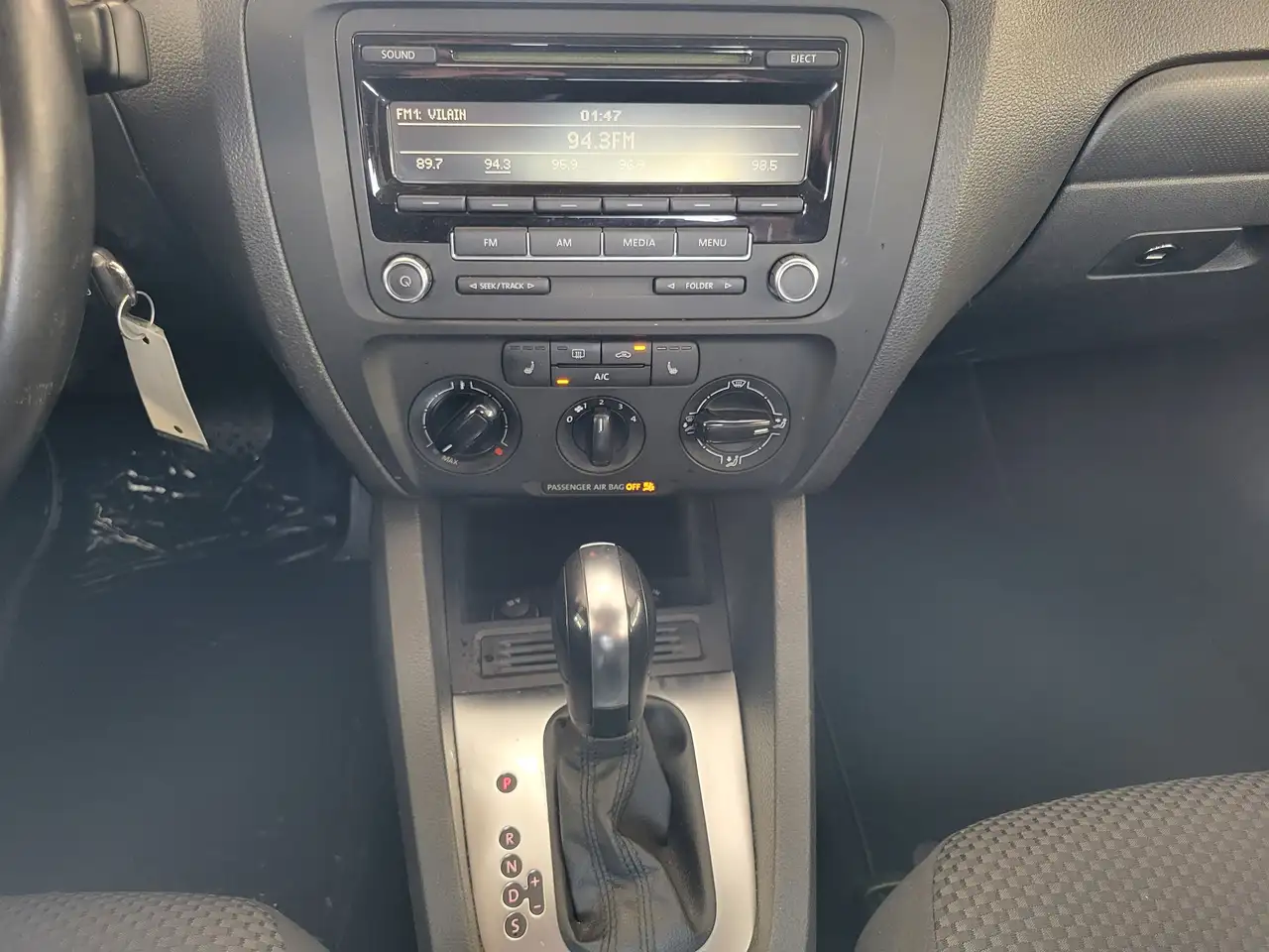 Volkswagen Jetta снимка Volkswagen Jetta