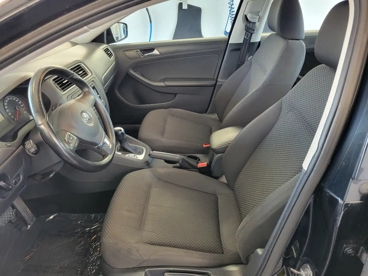 Volkswagen Jetta снимка Volkswagen Jetta
