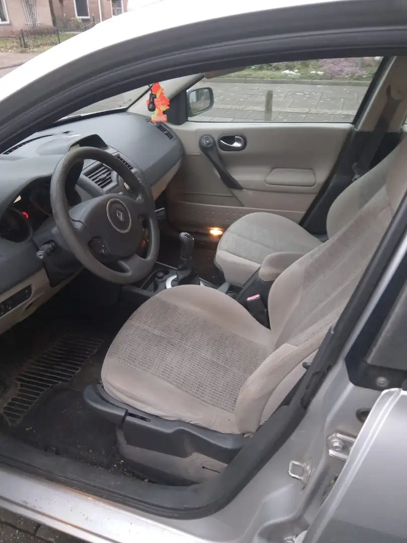 Renault Megane Megane 1.5 dCi Business L. Grijs - 2