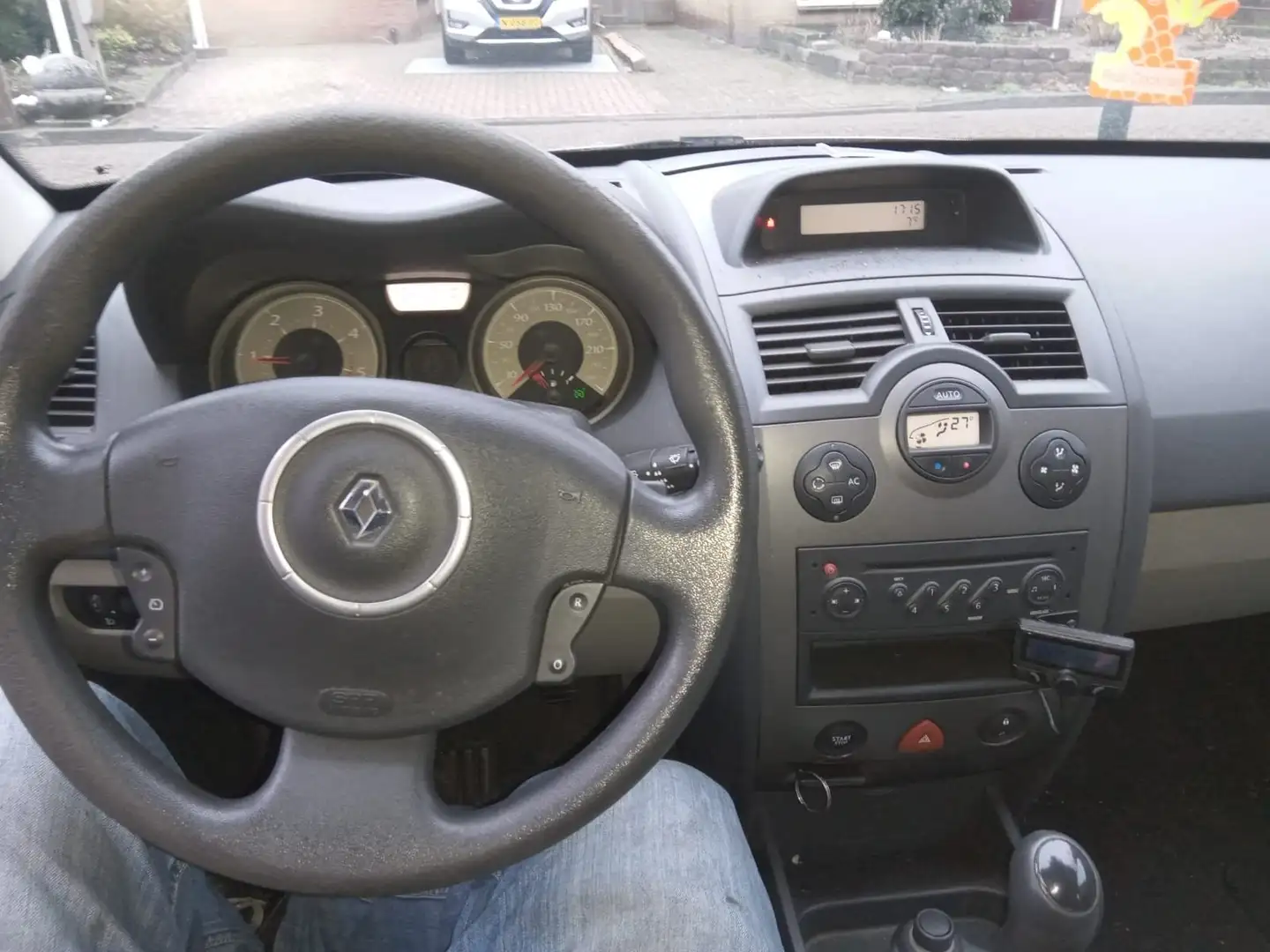 Renault Megane Megane 1.5 dCi Business L. Grijs - 1