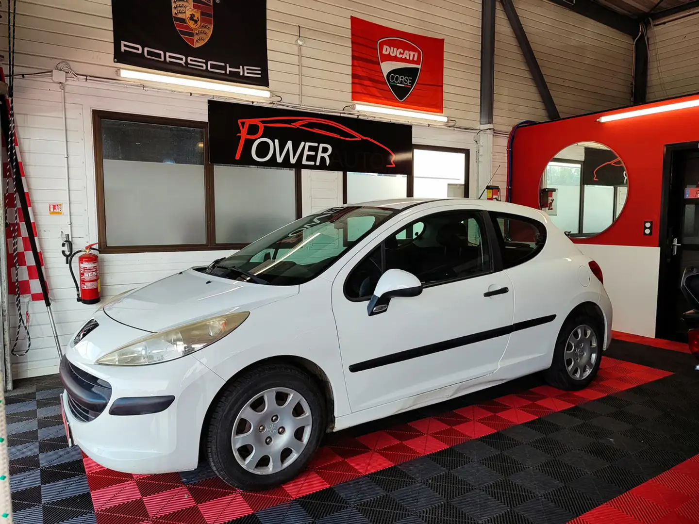 Peugeot 207 1.4HDI COMMERCIAL 176501 Blanc - 1