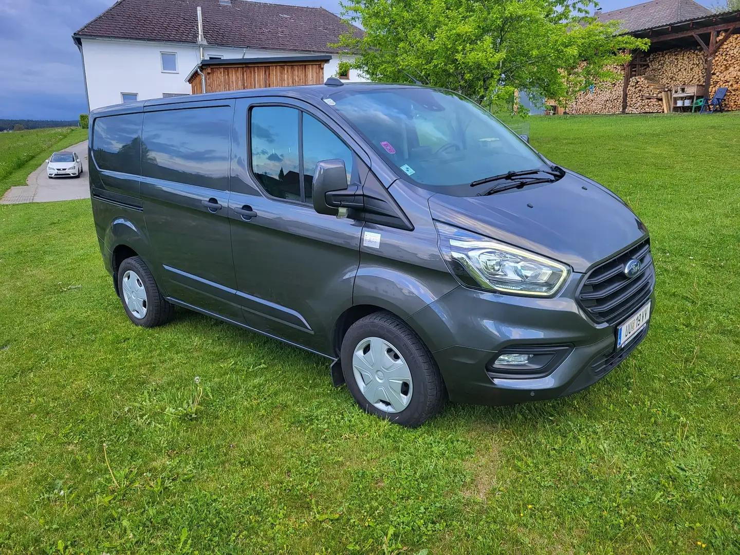 Ford Transit Custom Variobus 2,0 EcoBlue L1H1 320 Sport Aut. - 1