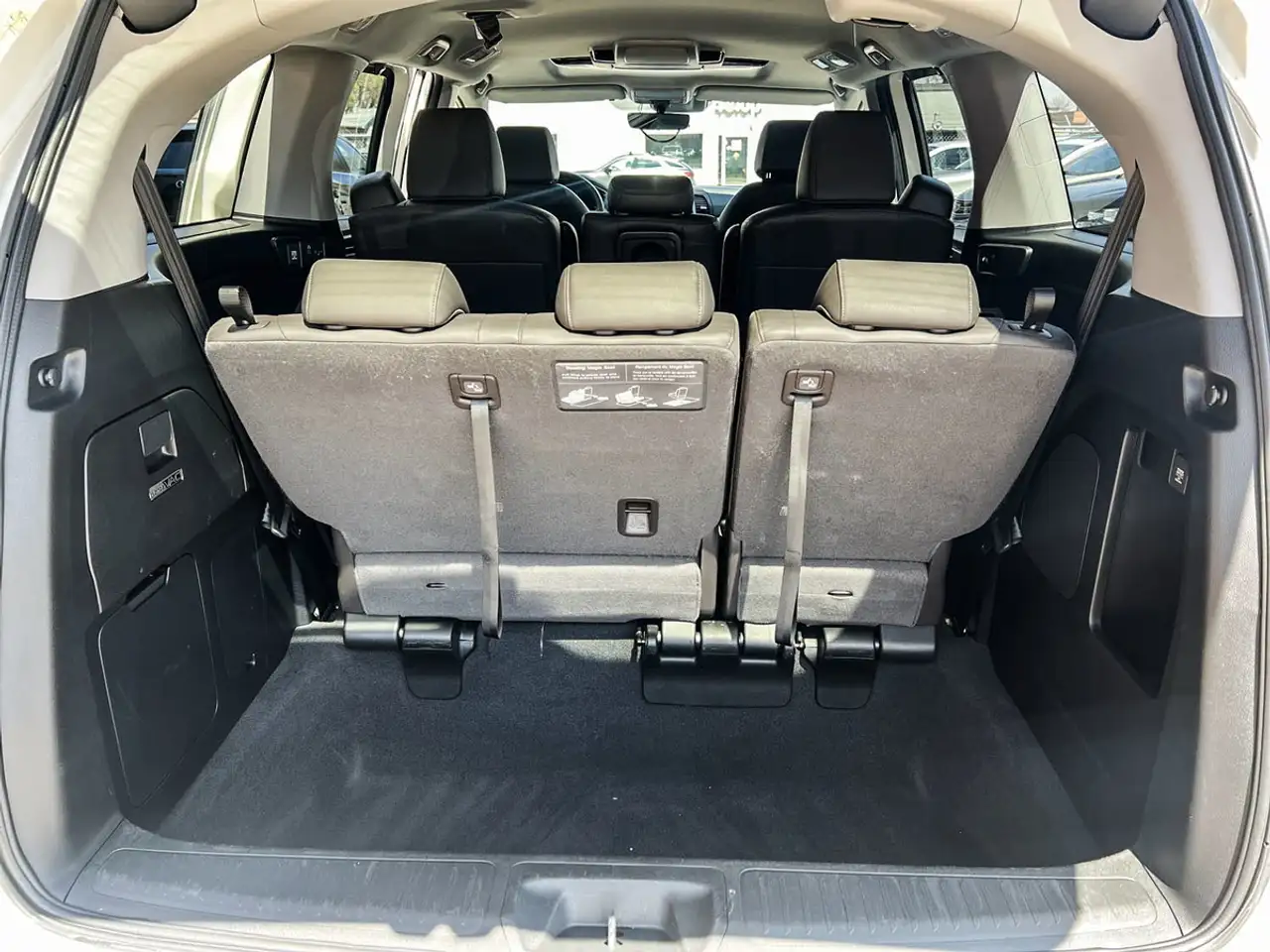 Honda Odyssey photo Honda Odyssey