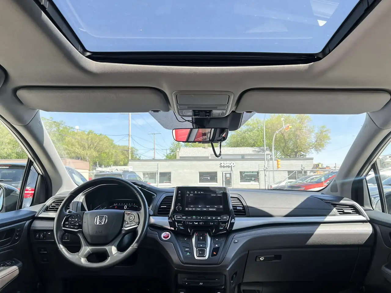 Honda Odyssey photo Honda Odyssey