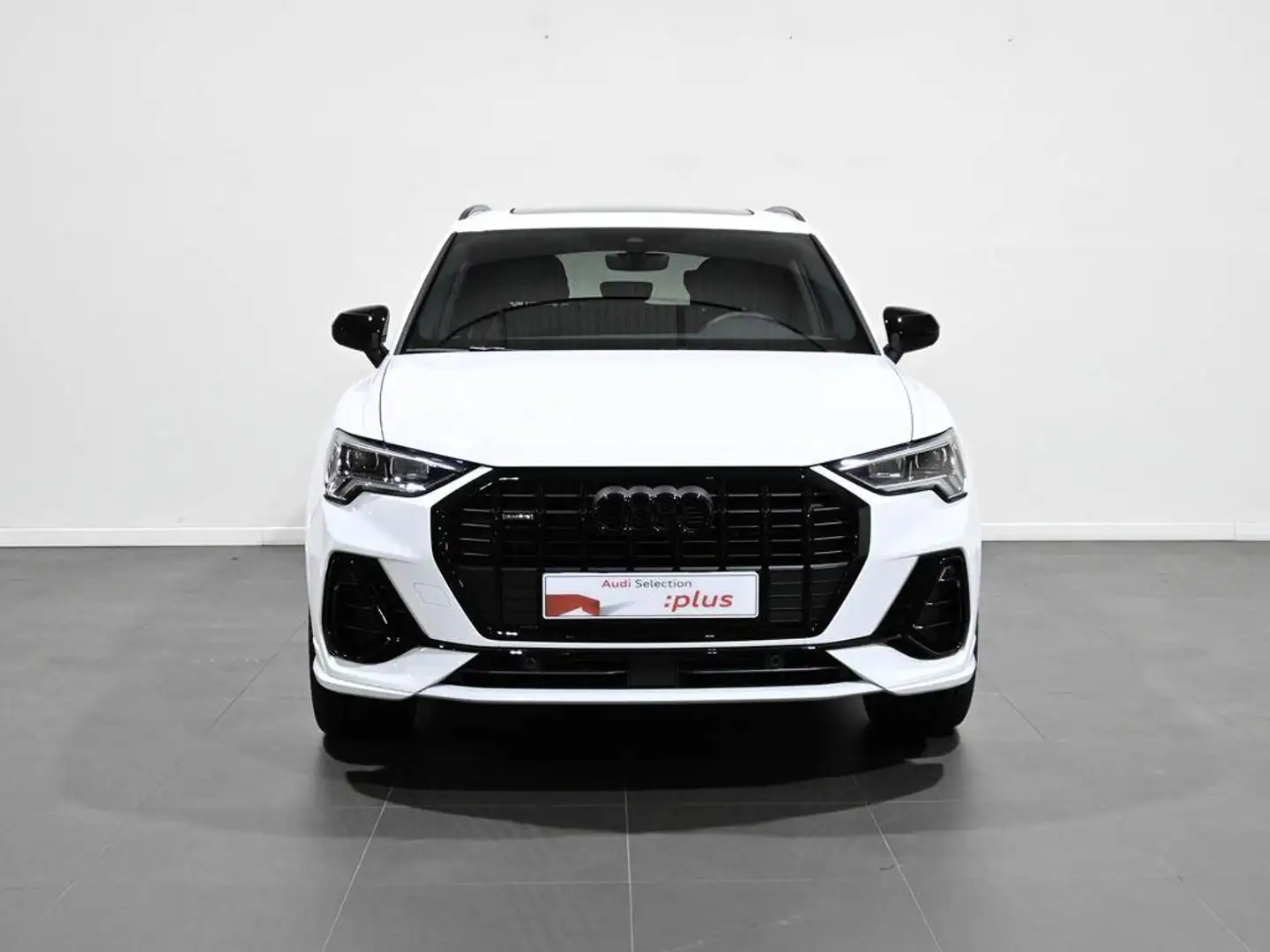 Audi Q3 35 TDI Black line quattro S tronic 110kW Weiß - 2