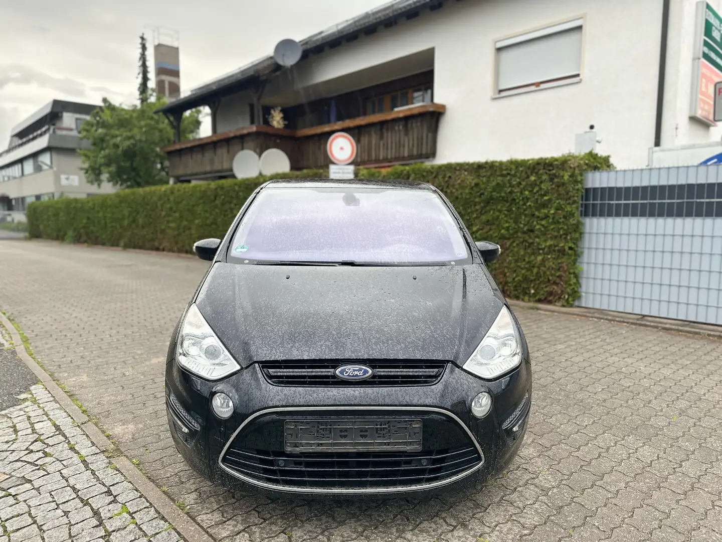 Ford S-Max Titanium*Automatik*Navi*SZH*PDC vo+hi*Bi-Xenon* - 2