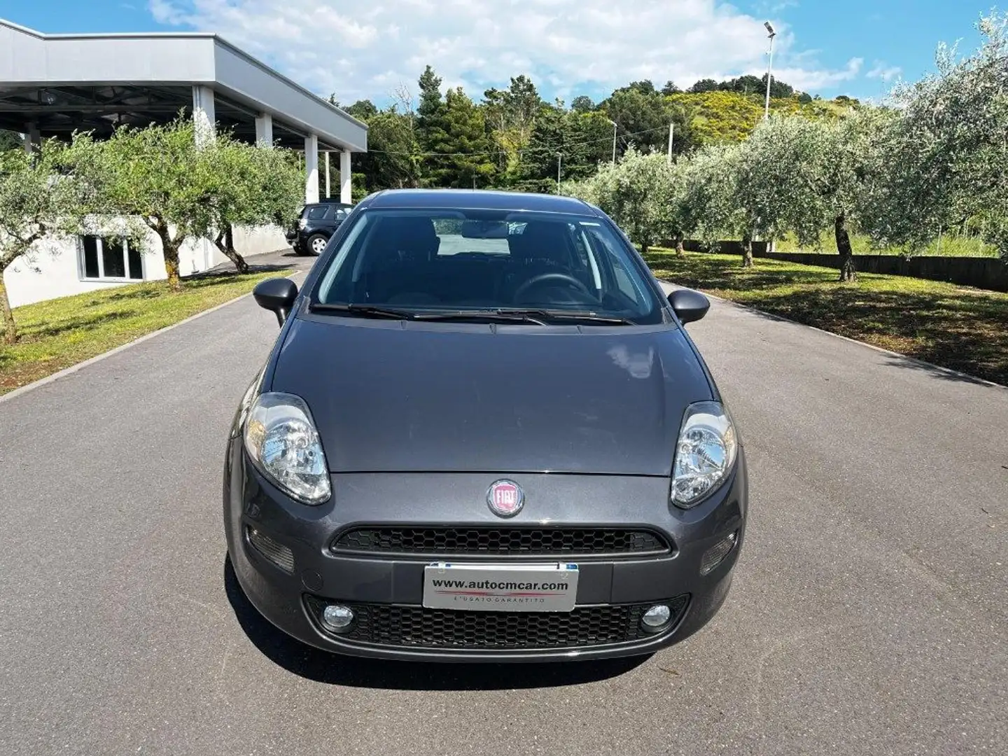 Fiat Punto 1.4 8V 5 porte Easypower Street Gris - 1