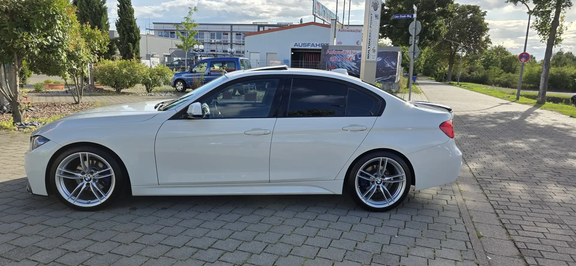 BMW 320 320d *M Ab Werk - sehr gepflegt* Weiß - 2