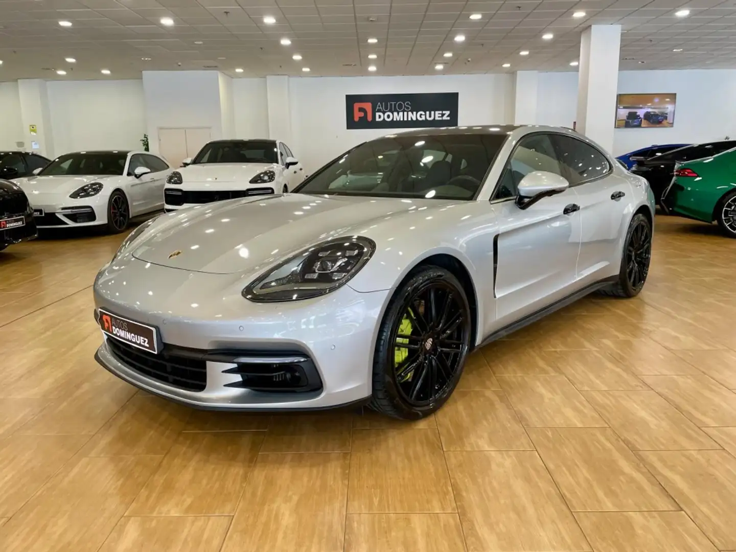 Porsche Panamera 4 e-Hybrid Gris - 1