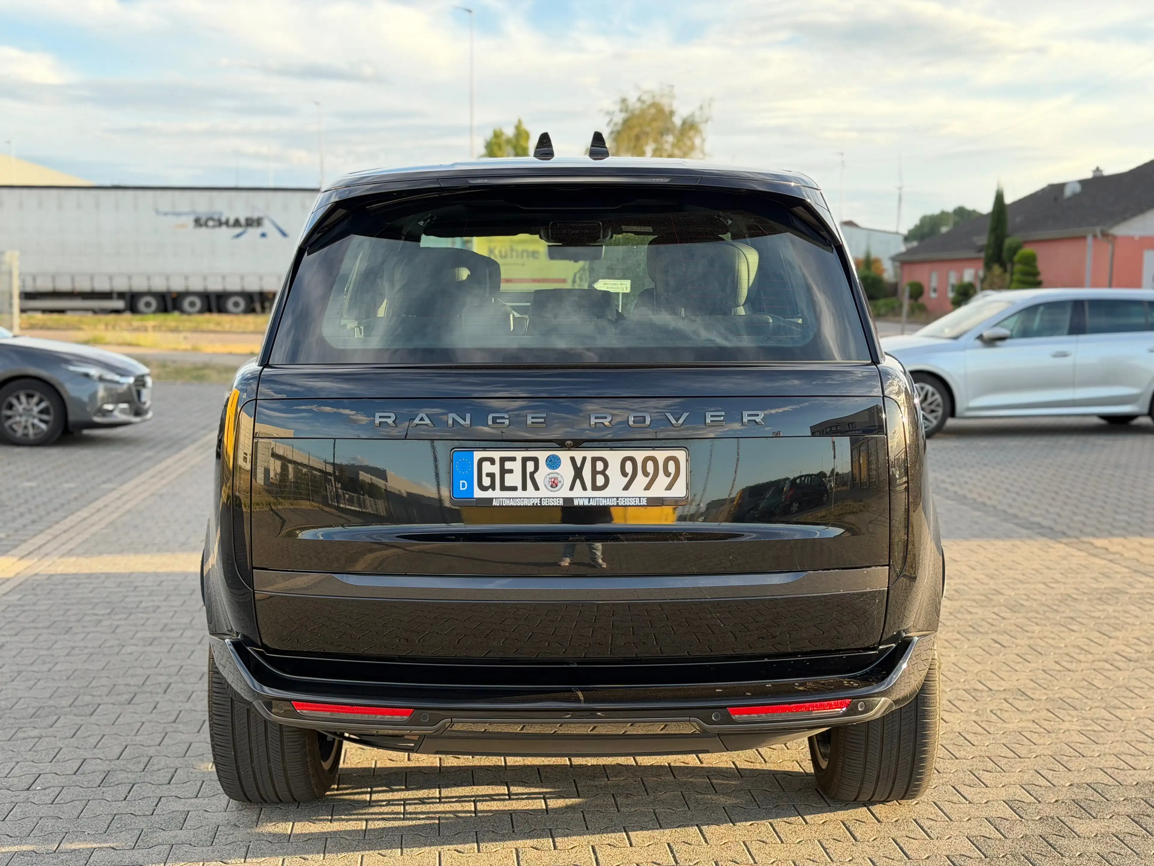 Land Rover Range Rover Autobiography (LWB) — photo 6