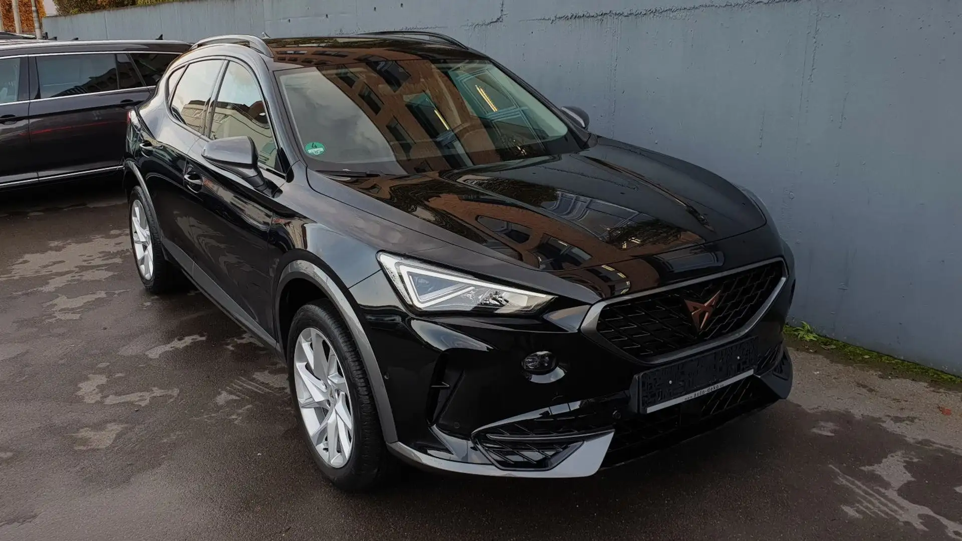 CUPRA Formentor 1.5 TSI DSG Virtual/ACC/Key-less/Alu Schwarz - 2