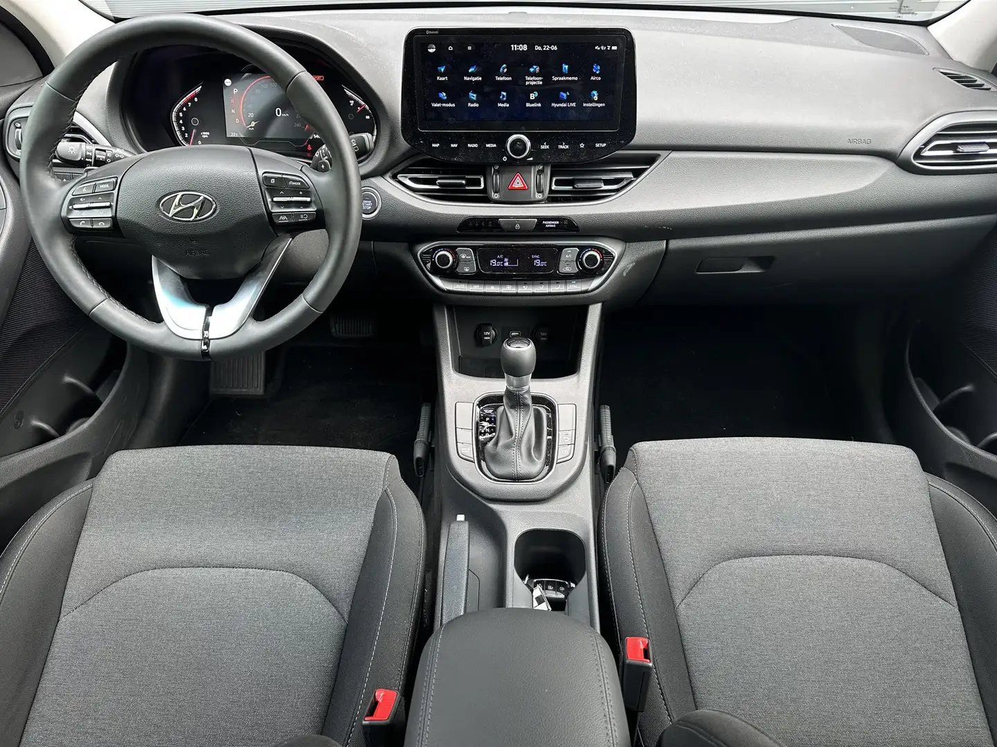 Hyundai i30 Wagon 1.0 T-GDi AUTOMAAT MHEV Comfort Smart 18 inc Grijs - 2