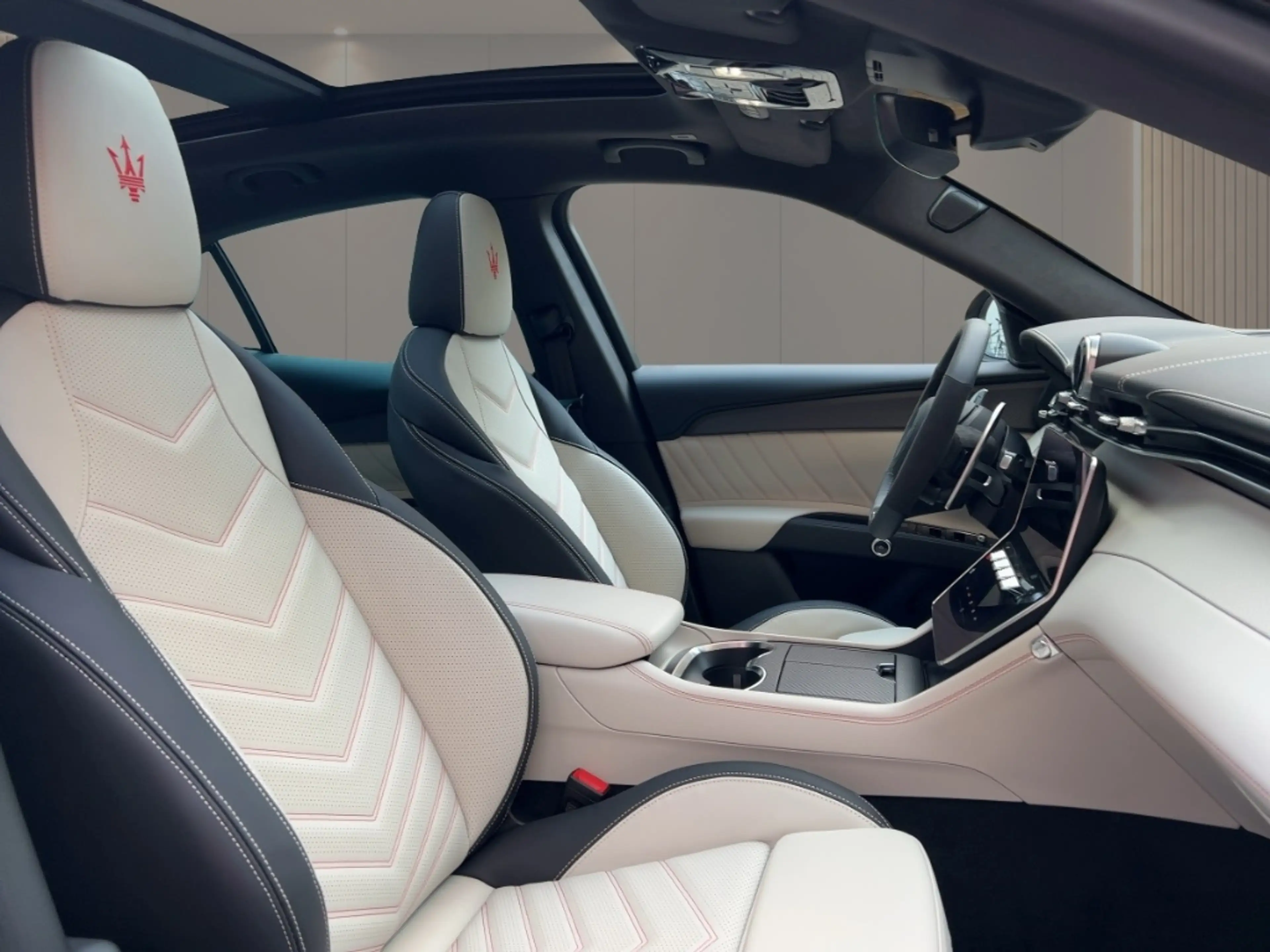 Maserati Grecale TROFEO FACELIFT FUORIESERIE Helles Interior — photo 9