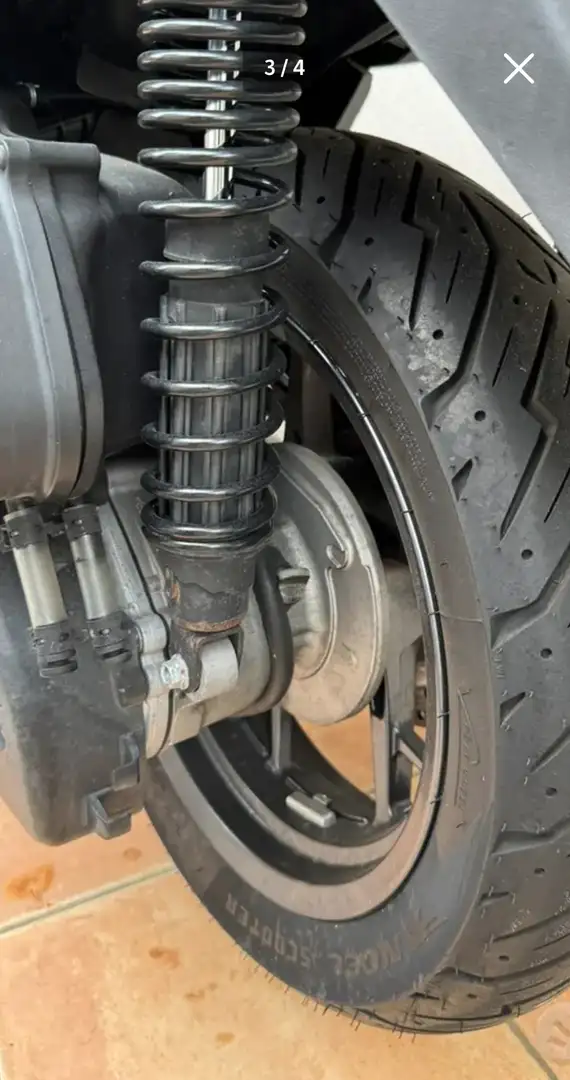 Yamaha X-Max 250 abs. completo di optional - 2