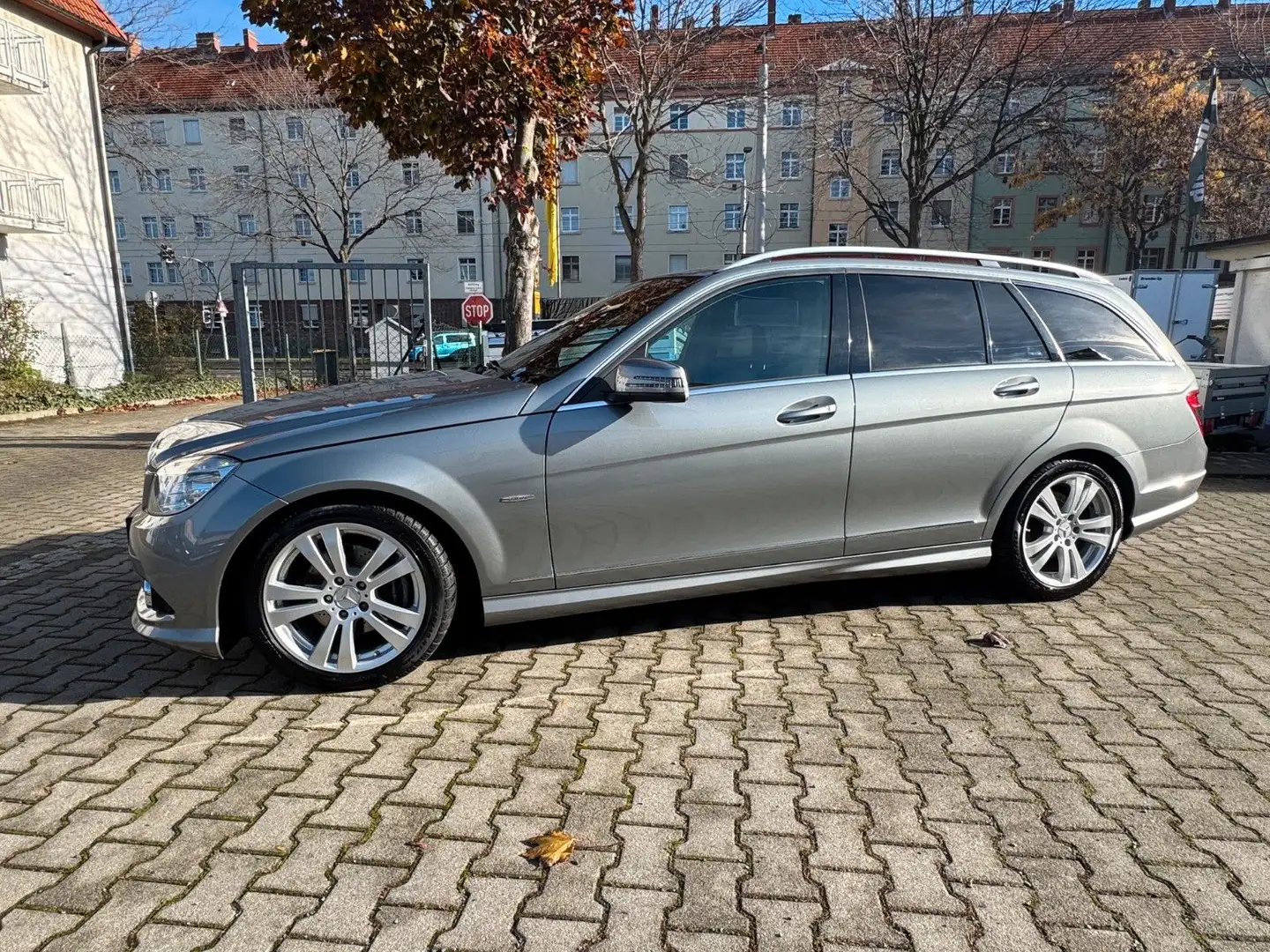 Mercedes-Benz C 200 Kompressor C -Klasse T-Modell  AMG Line, Argent - 1