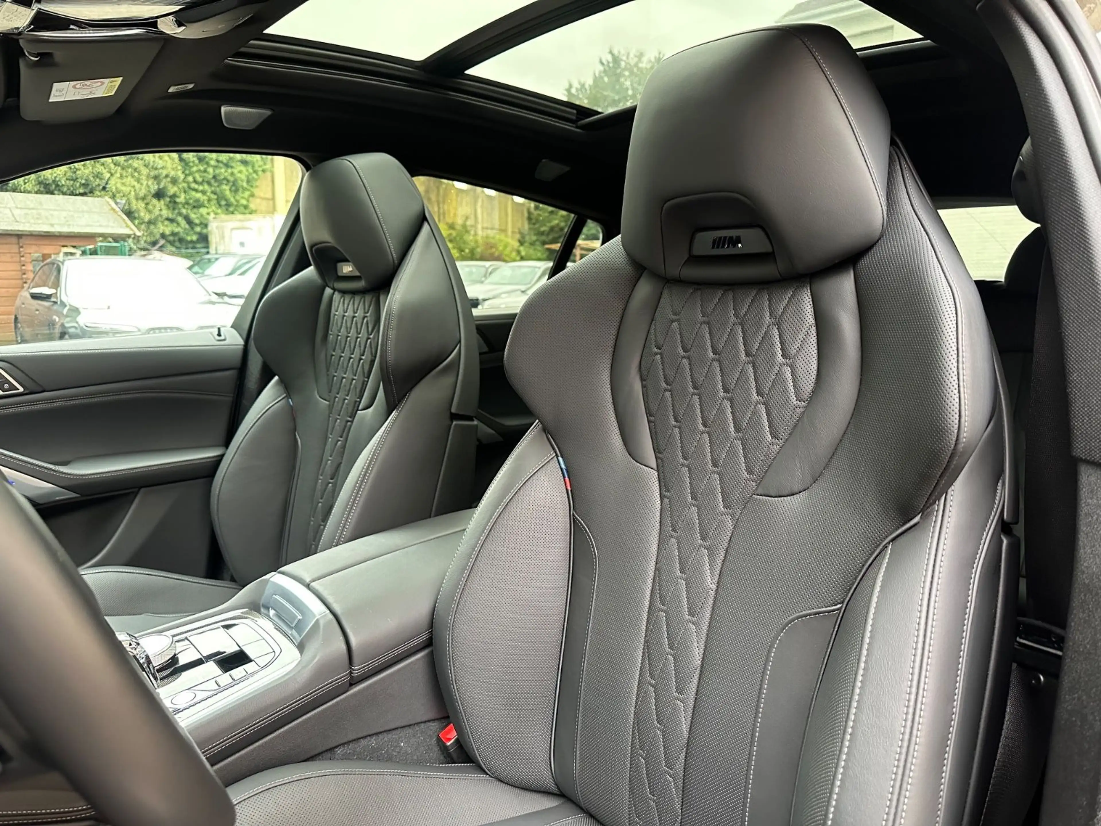 BMW X6 xDr40d M Sport PANO*B&W*TV*M-Sitz*AHK*Massage — photo 6