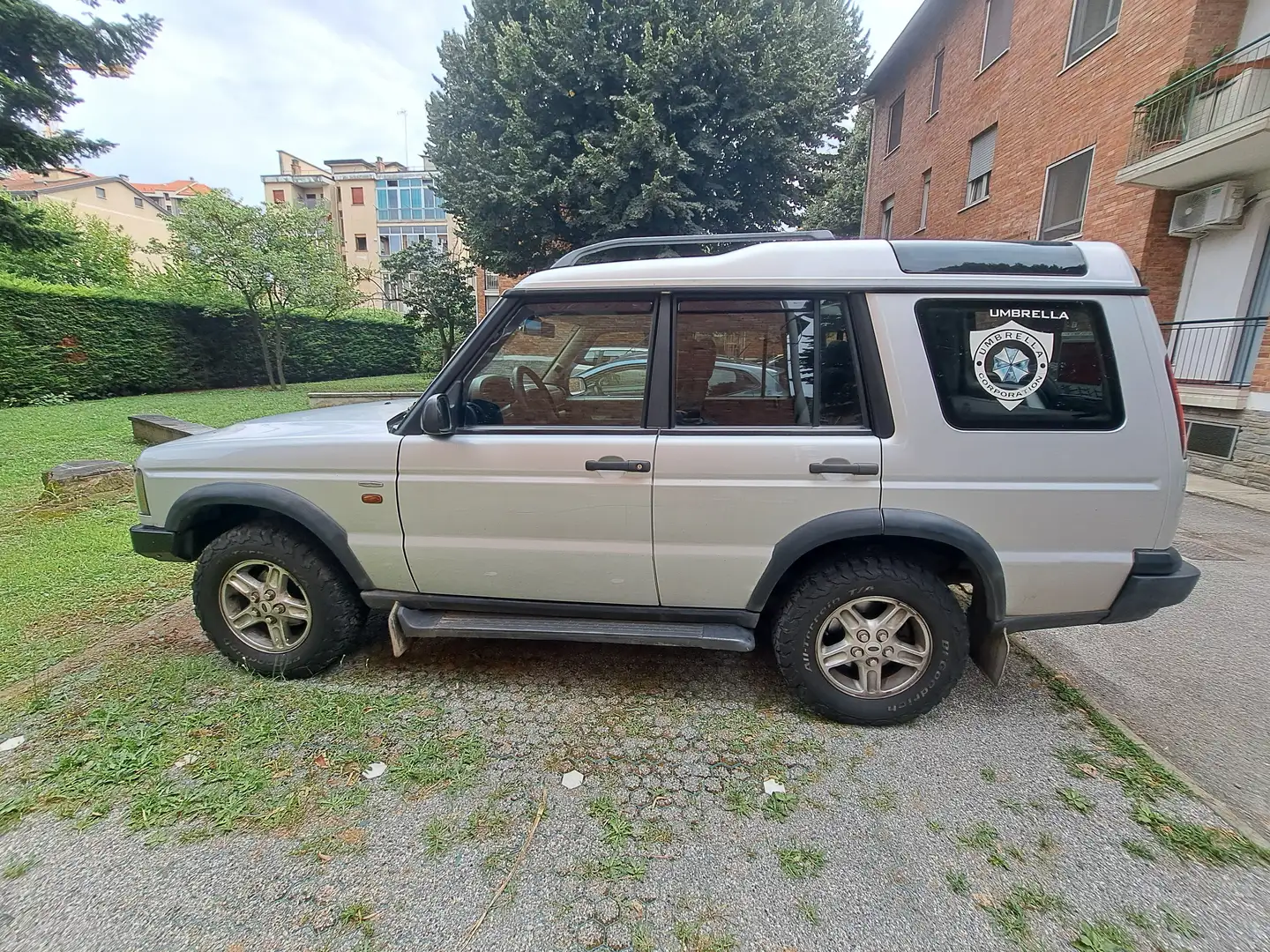 Land Rover Discovery Discovery 5p 2.5 td5 Luxury Argento - 2