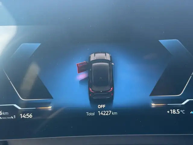 BMW X1 view 10