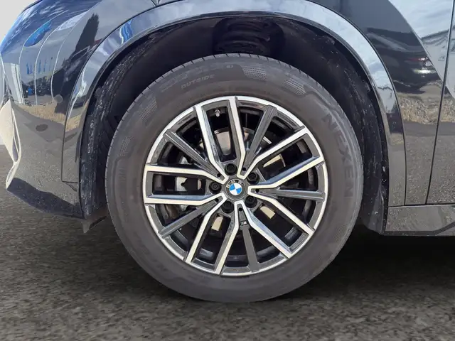 BMW X1 view 7