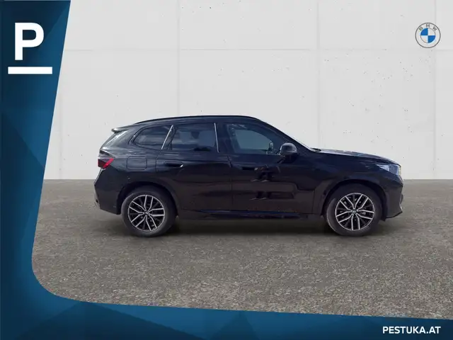 BMW X1 view 3